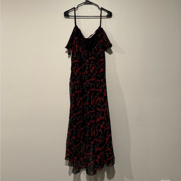 New Without Tags Red Peek A Boo Shoulder Dress -  XL - Picture 2 of 3